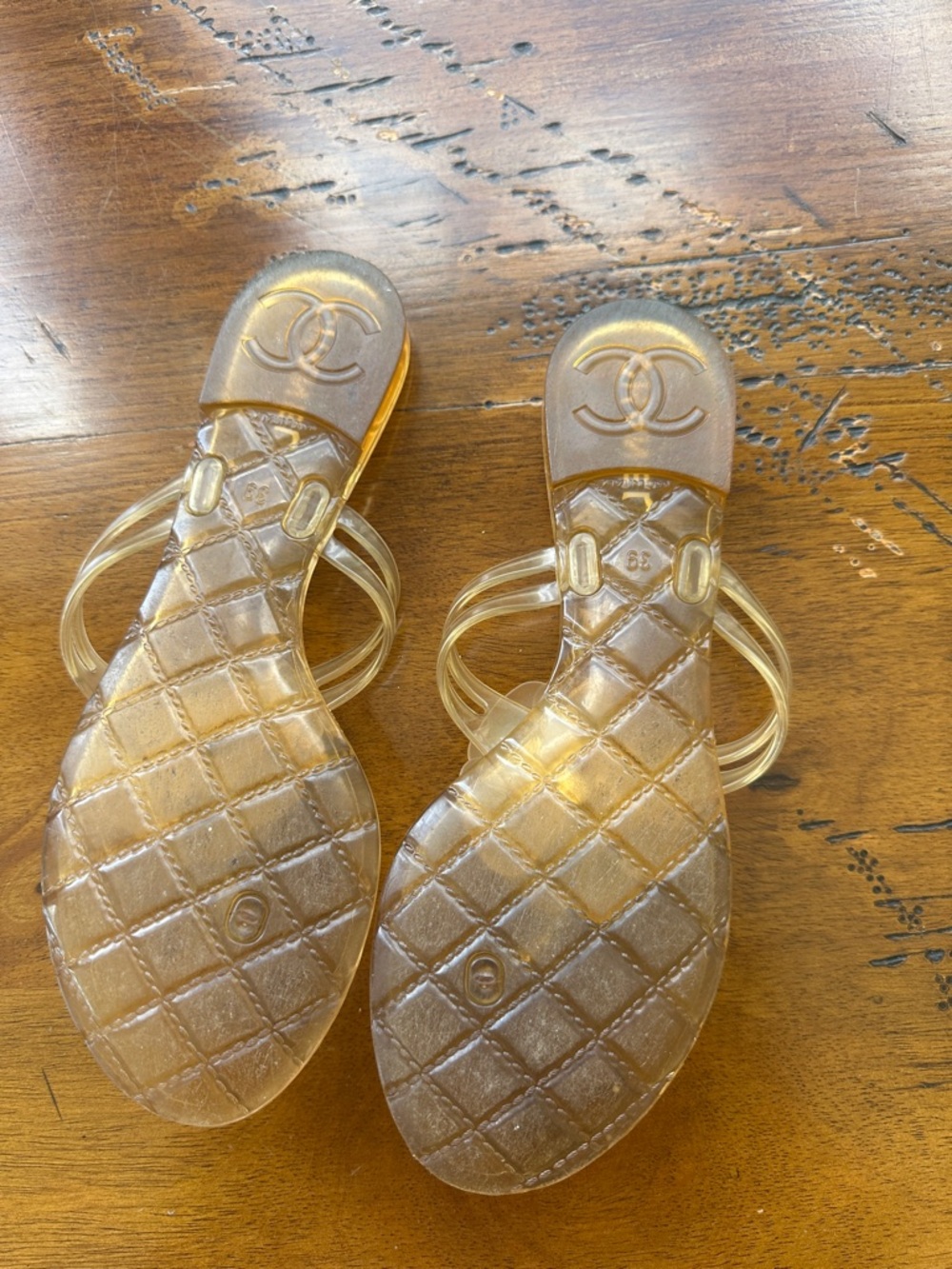 CHANEL Transparent Orange Jelly Sandals - Picture 3 of 3